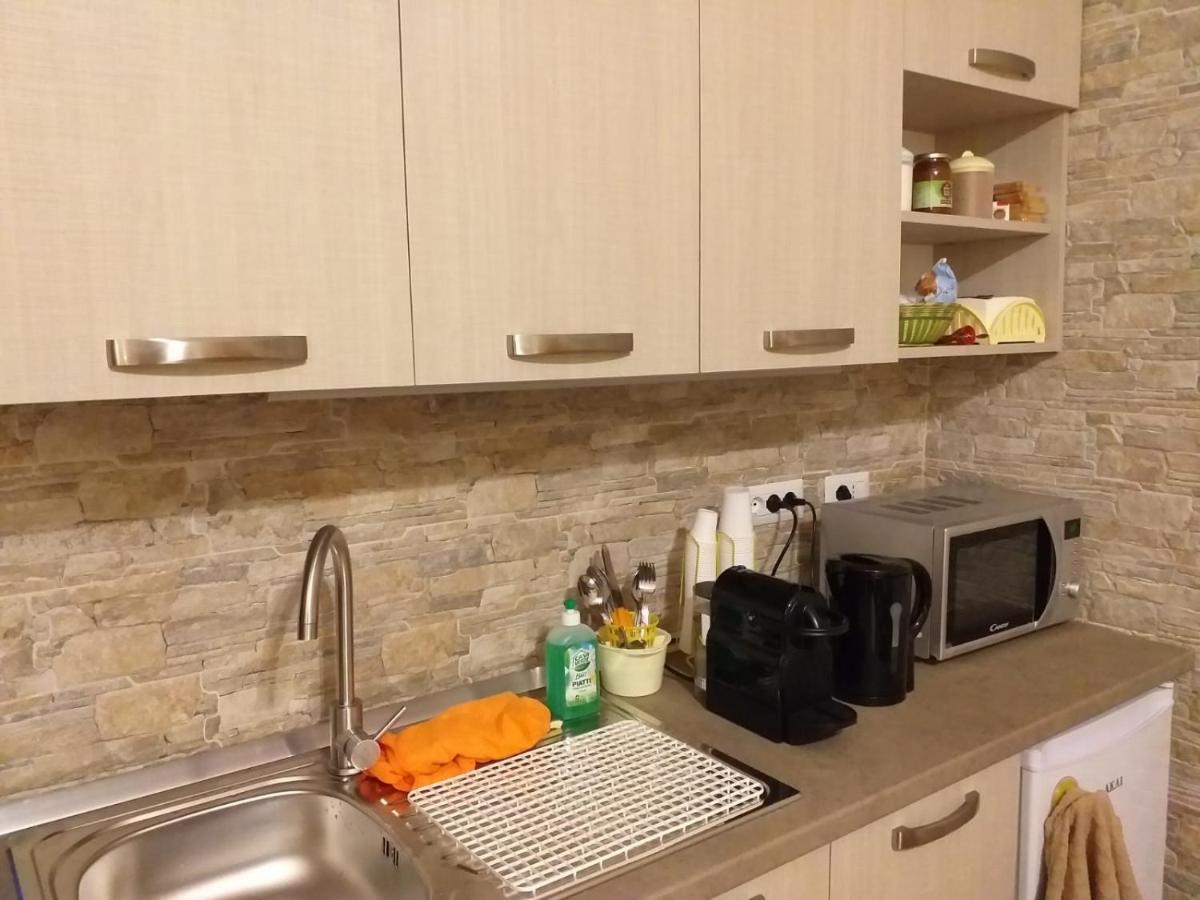 I Marchesi Del Grillo - Vicinanze Stazione, Campus, Policlinico Bed & Breakfast Bari Exterior photo