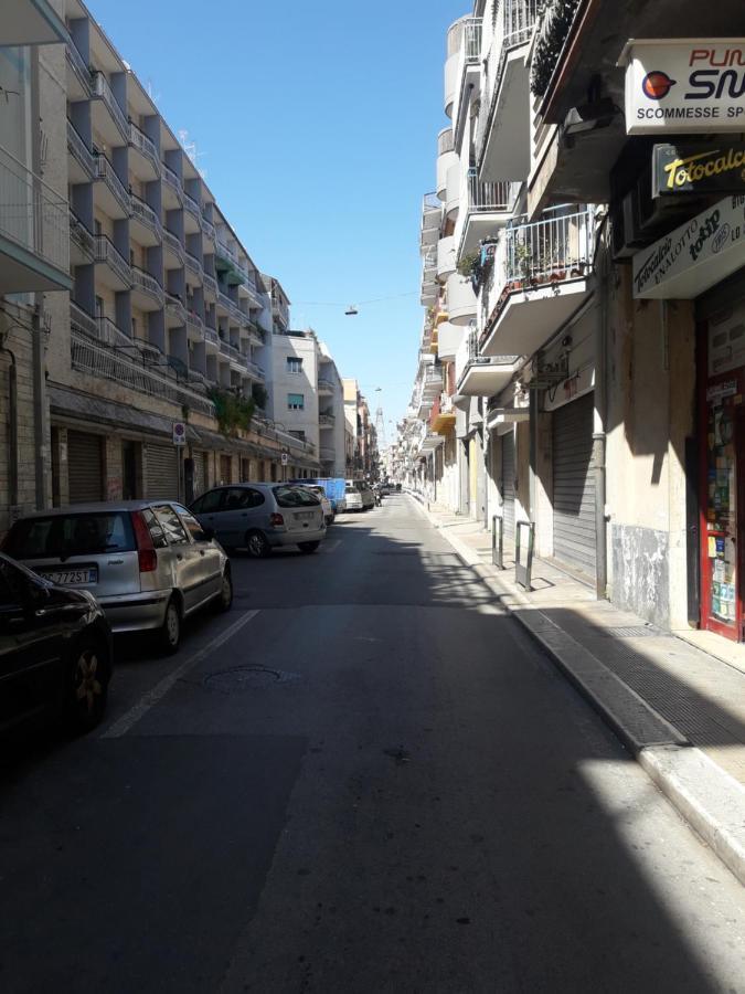 I Marchesi Del Grillo - Vicinanze Stazione, Campus, Policlinico Bed & Breakfast Bari Exterior photo